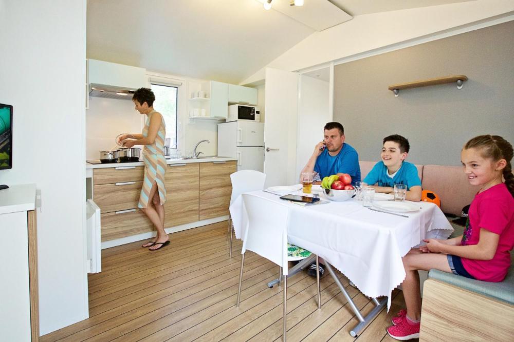 Hungarospa Thermal Camping Mobilhaz Hajdúszoboszló Buitenkant foto